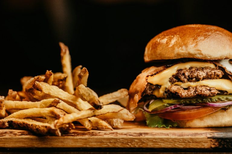 Easy Street Burgers: The Unstoppable Rise of LA’s Hottest Food Spot
