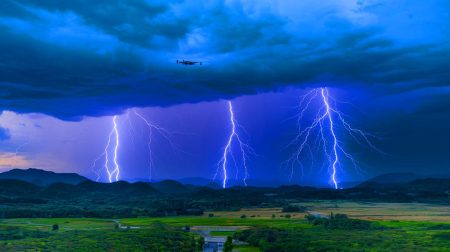Japan Shocks the World: Unleashes Groundbreaking Drone System to Safely Control Lightning in Unprecedented Move