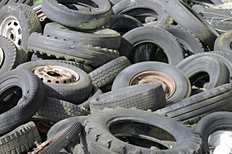 Trash to Treasure: Revolutionary Process Transforms Old Tires and Rubber Waste into Valuable Materials, Igniting a Global Eco-Industry Revolution