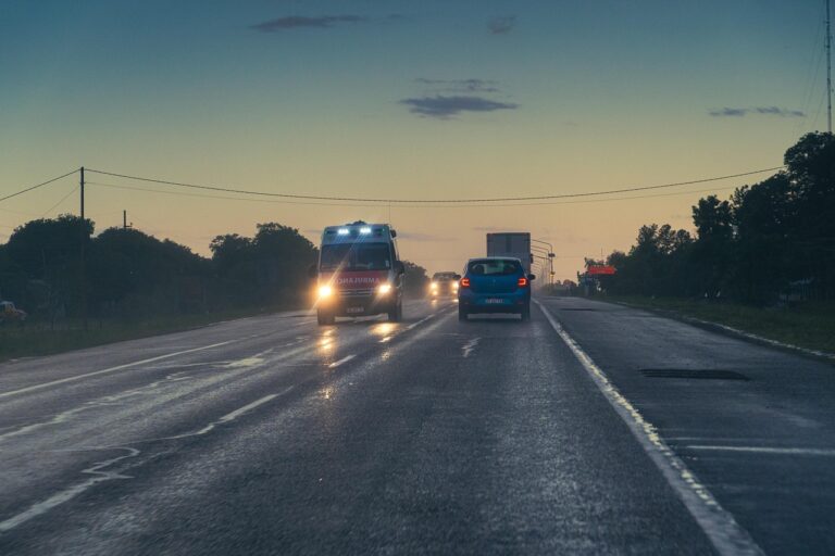 “It’s Revolutionary”: Cars “Hear Sirens Before Seeing Them” with Fraunhofer IDMT’s Game-Changing Acoustic Sensors That Boost Safety